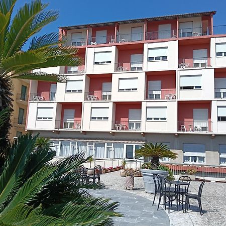 Hotel Robinia Imperia Eksteriør billede