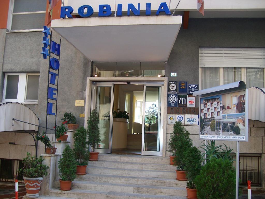 Hotel Robinia Imperia Eksteriør billede